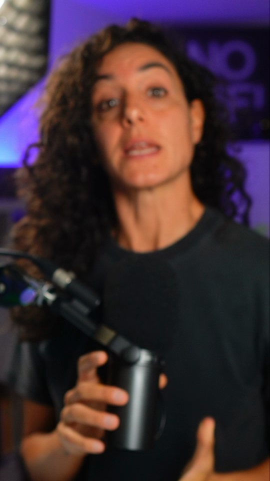 Un fotogramma del video grezzo, come esce dalla camera